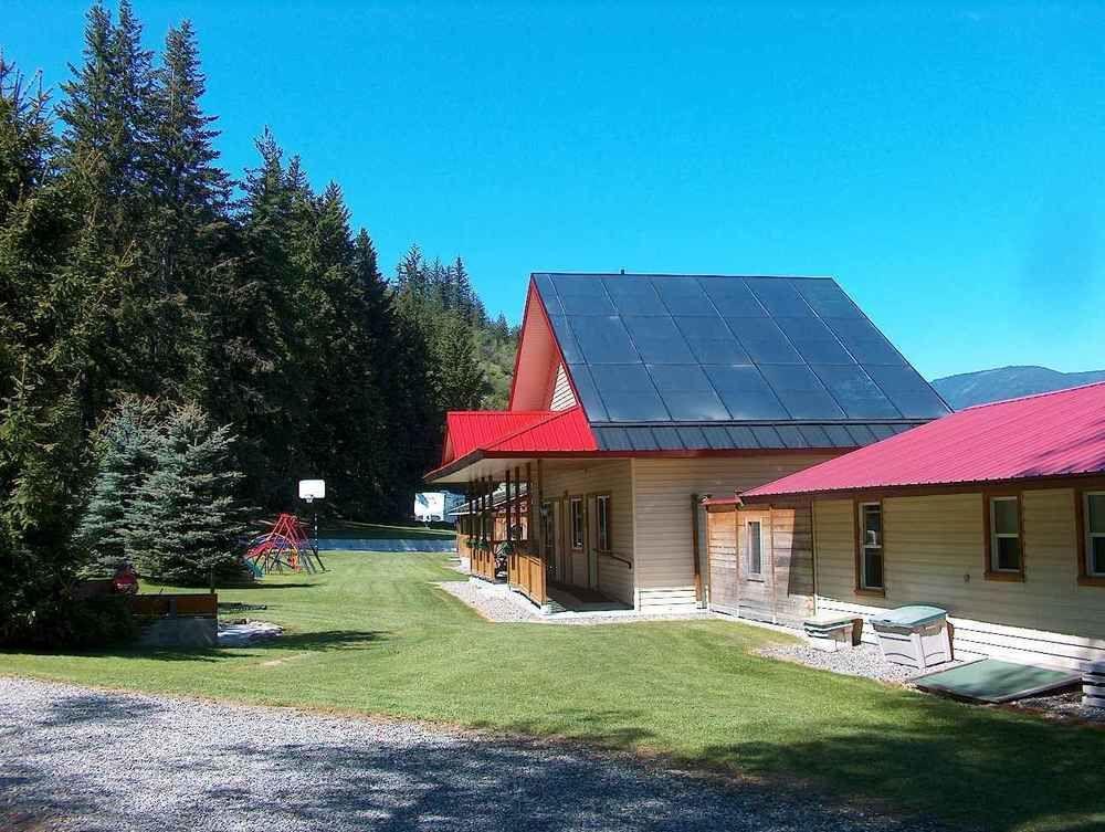 Viewpoint Rv & Cottages Salmon Arm Extérieur photo